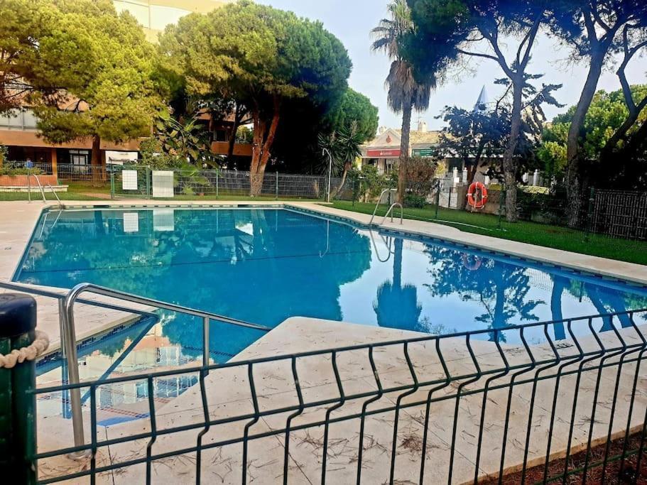 Precioso Estudio Con Piscina A 200M Del Mar Марбелья Экстерьер фото